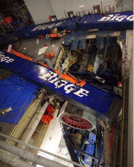 Overhead Crane Collapse